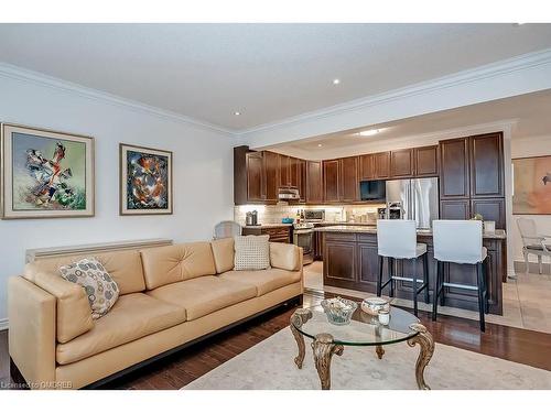 3168 Watercliffe Court, Oakville, ON - Indoor Photo Showing Living Room