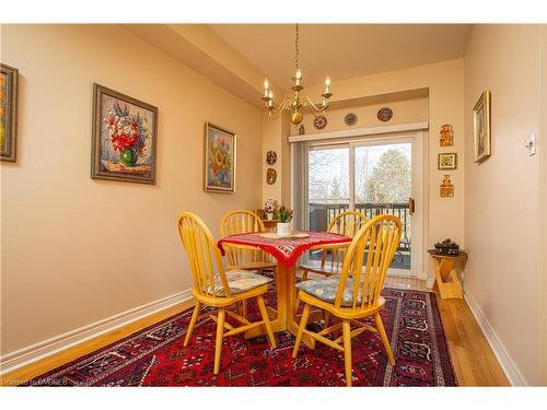 19-1267 Dorval Drive, Oakville, ON - Indoor Photo Showing Dining Room