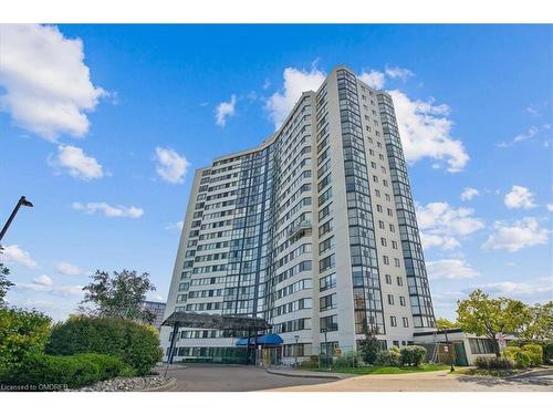 904-1360 Rathburn Road E, Mississauga, ON - Outdoor With Facade