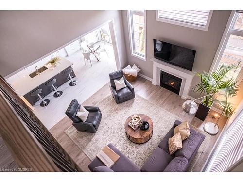 1456 Ford Strathy Crescent, Oakville, ON - Indoor With Fireplace
