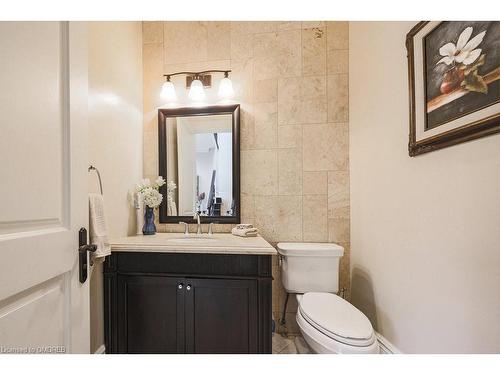 1252 Donlea Crescent, Oakville, ON - Indoor Photo Showing Bathroom