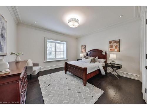 1252 Donlea Crescent, Oakville, ON - Indoor Photo Showing Bedroom
