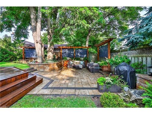 469 Maple Grove Drive, Oakville, ON - Outdoor With Backyard