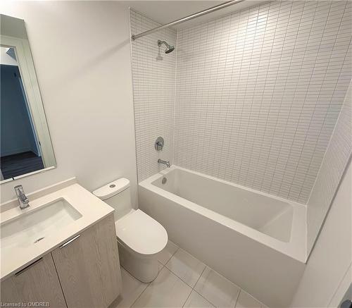 805-1 Jarvis Street, Hamilton, ON - Indoor Photo Showing Bathroom