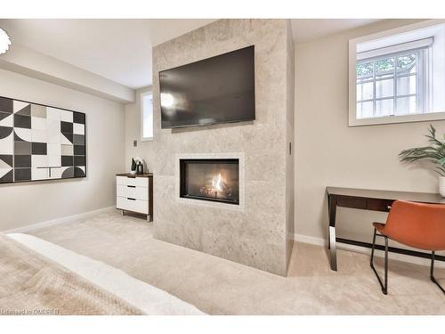646 West Oval Drive, Burlington, ON - Indoor With Fireplace