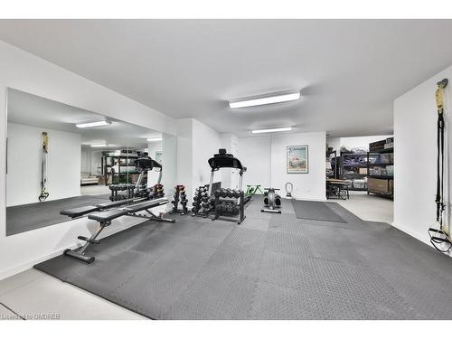 646 West Oval Drive, Burlington, ON - Indoor Photo Showing Gym Room