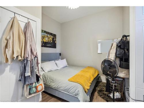 16 Ramore Street, Cambridge, ON - Indoor Photo Showing Bedroom