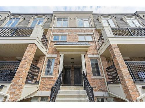 121-2441 Greenwich Drive, Oakville, ON - Outdoor With Balcony With Facade