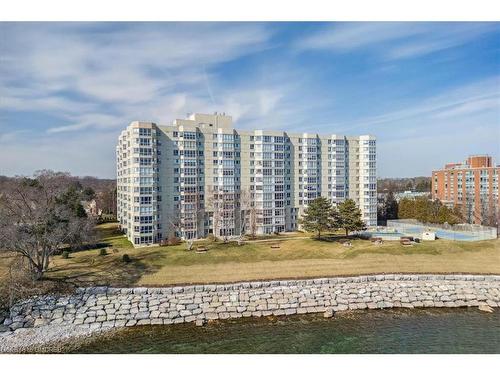 1108-5280 Lakeshore Road, Burlington, ON - Outdoor With Body Of Water
