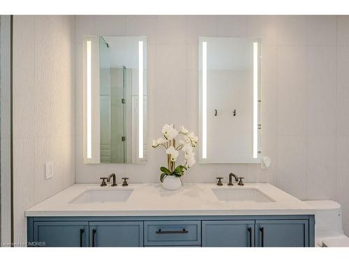 3378 Stocksbridge Avenue, Oakville, ON - Indoor Photo Showing Bathroom