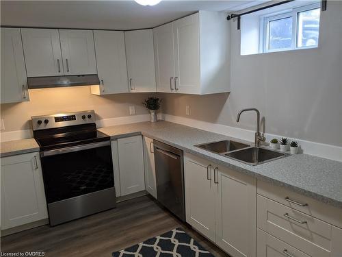 82 Deere Street, Welland, ON - Indoor Photo Showing Kitchen With Double Sink