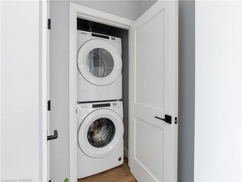 408-34 Norman Street, Brantford, ON - Indoor Photo Showing Laundry Room