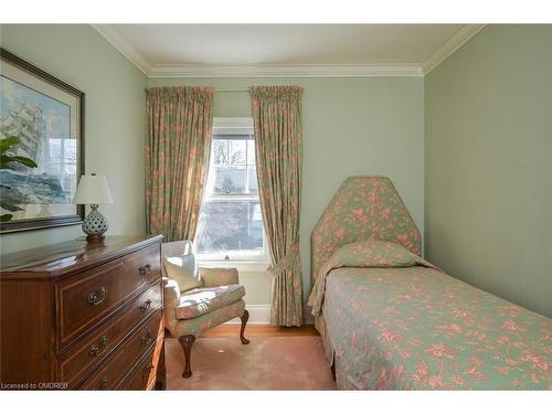 397 Trafalgar Road, Oakville, ON - Indoor Photo Showing Bedroom