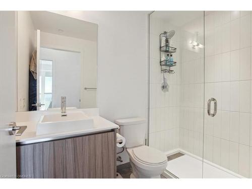 1505-251 Manitoba Street Street, Toronto, ON - Indoor Photo Showing Bathroom