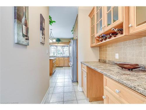 20 Justin Crescent, St. Catharines, ON - Indoor Photo Showing Kitchen