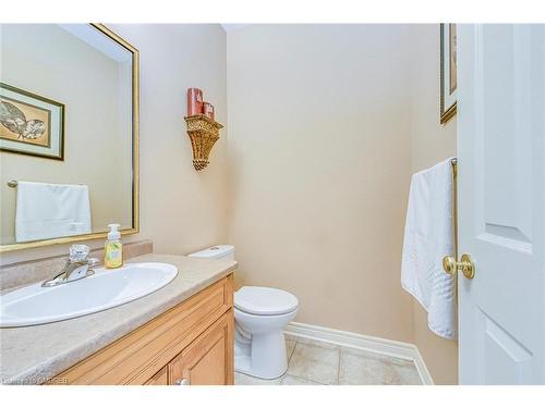 20 Justin Crescent, St. Catharines, ON - Indoor Photo Showing Bathroom