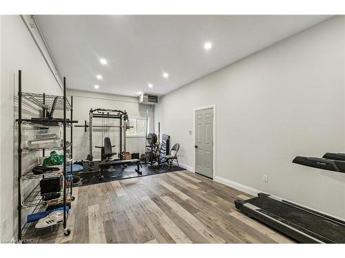539 Sawmill Rd, Pelham, ON - Indoor Photo Showing Gym Room