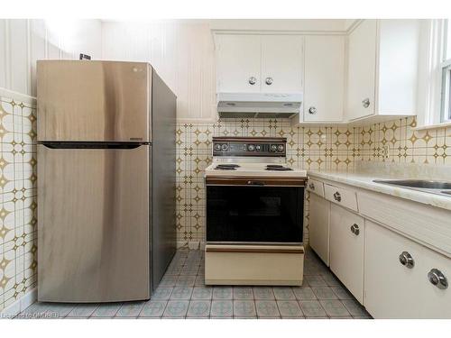 55 Marlington Crescent, Toronto, ON - Indoor Photo Showing Kitchen