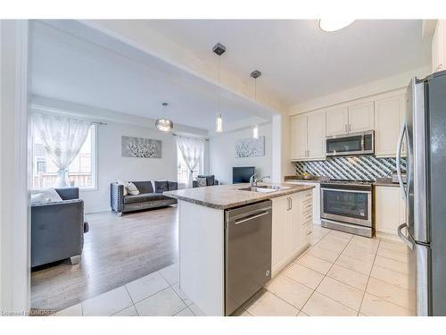 128 Celano Drive, Waterdown, ON - Indoor Photo Showing Kitchen With Stainless Steel Kitchen