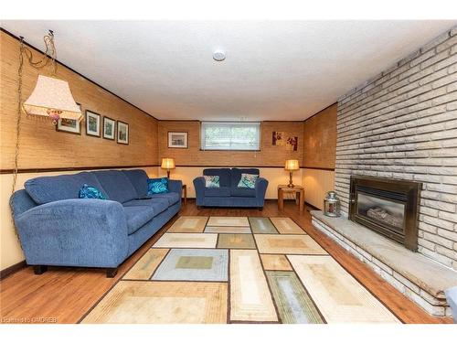1503 Brenner Crescent, Burlington, ON - Indoor Photo Showing Living Room With Fireplace