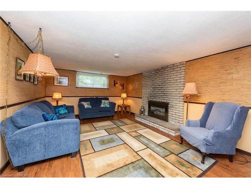 1503 Brenner Crescent, Burlington, ON - Indoor Photo Showing Living Room With Fireplace