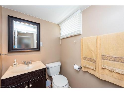 1503 Brenner Crescent, Burlington, ON - Indoor Photo Showing Bathroom