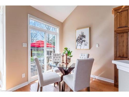 2236 Turnberry Road, Burlington, ON - Indoor Photo Showing Dining Room