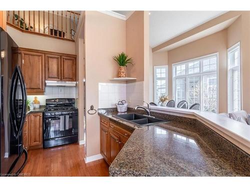 2236 Turnberry Road, Burlington, ON - Indoor Photo Showing Kitchen With Double Sink