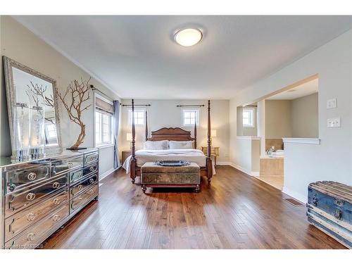 372 Creek Path Avenue, Oakville, ON - Indoor Photo Showing Bedroom