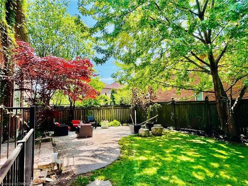 372 Creek Path Avenue, Oakville, ON - Outdoor