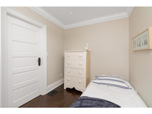 77 Guelph Street, Georgetown, ON - Indoor Photo Showing Bedroom
