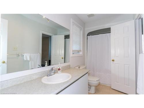 151 Violet Street, Barrie, ON - Indoor Photo Showing Bathroom