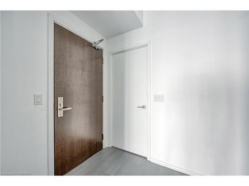 4705-70 Temperance Street, Toronto, ON - Indoor Photo Showing Other Room