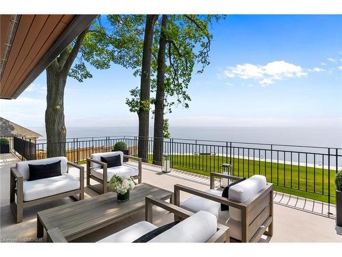 3 Ennisclare Drive E, Oakville, ON - Outdoor With Deck Patio Veranda With View With Exterior