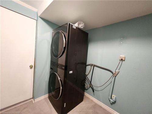 160 Periwinkle Street, Kitchener, ON - Indoor Photo Showing Laundry Room