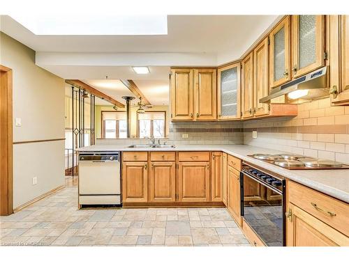 414 Belvenia Road, Burlington, ON - Indoor Photo Showing Kitchen With Double Sink