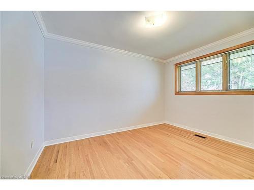 414 Belvenia Road, Burlington, ON - Indoor Photo Showing Other Room