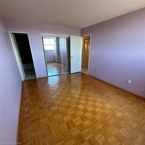 1612-260 Scarlett Road, York, ON - Indoor Photo Showing Other Room