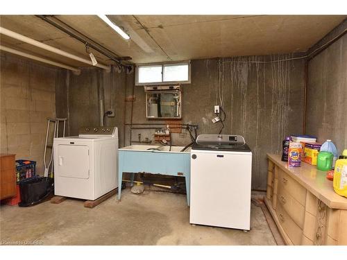755 Highway No 6, Caledonia, ON - Indoor Photo Showing Laundry Room
