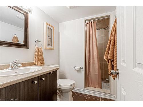 750 Sudgen Terrace Terrace, Milton, ON - Indoor Photo Showing Bathroom