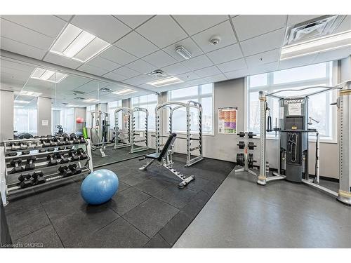 404-457 Plains Road E, Burlington, ON - Indoor Photo Showing Gym Room