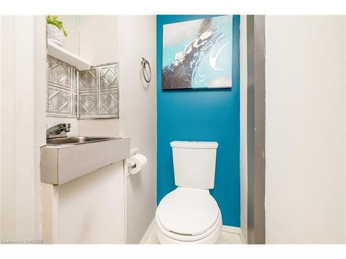 20-250 Satok Crescent, Milton, ON - Indoor Photo Showing Bathroom