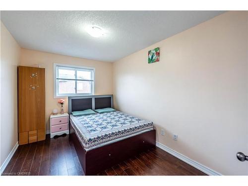 7-1540 Upper Gage Avenue Avenue, Hamilton, ON - Indoor Photo Showing Bedroom