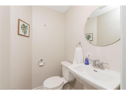 5 & 7 Guelph Street, Georgetown, ON - Indoor Photo Showing Bathroom