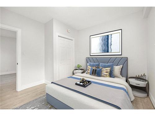 14 Kennedy Avenue, Kitchener, ON - Indoor Photo Showing Bedroom