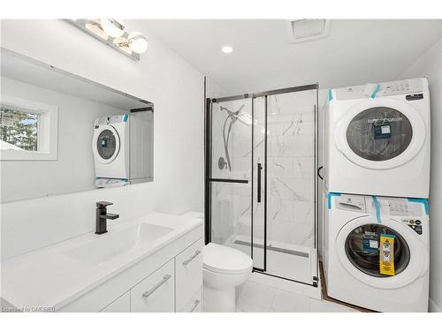 14 Kennedy Avenue, Kitchener, ON - Indoor Photo Showing Laundry Room