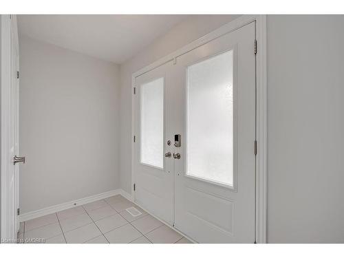 2509 Littlefield Crescent, Oakville, ON - Indoor Photo Showing Other Room