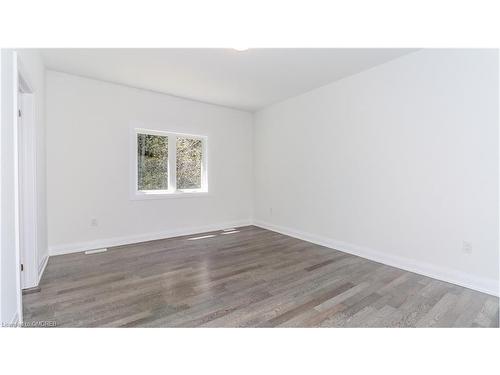 124 Beacon Drive, Thornbury, ON - Indoor Photo Showing Living Room With Fireplace