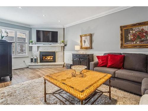 2120 Wincanton Crescent, Mississauga, ON - Indoor Photo Showing Living Room With Fireplace