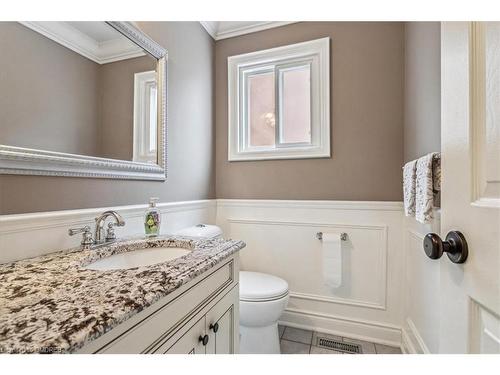 2120 Wincanton Crescent, Mississauga, ON - Indoor Photo Showing Bathroom